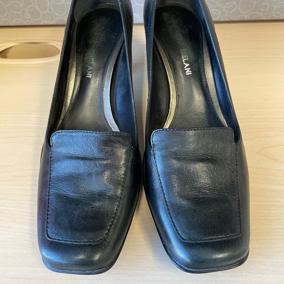 Antonio Melani pumps - Picture 1 of 3